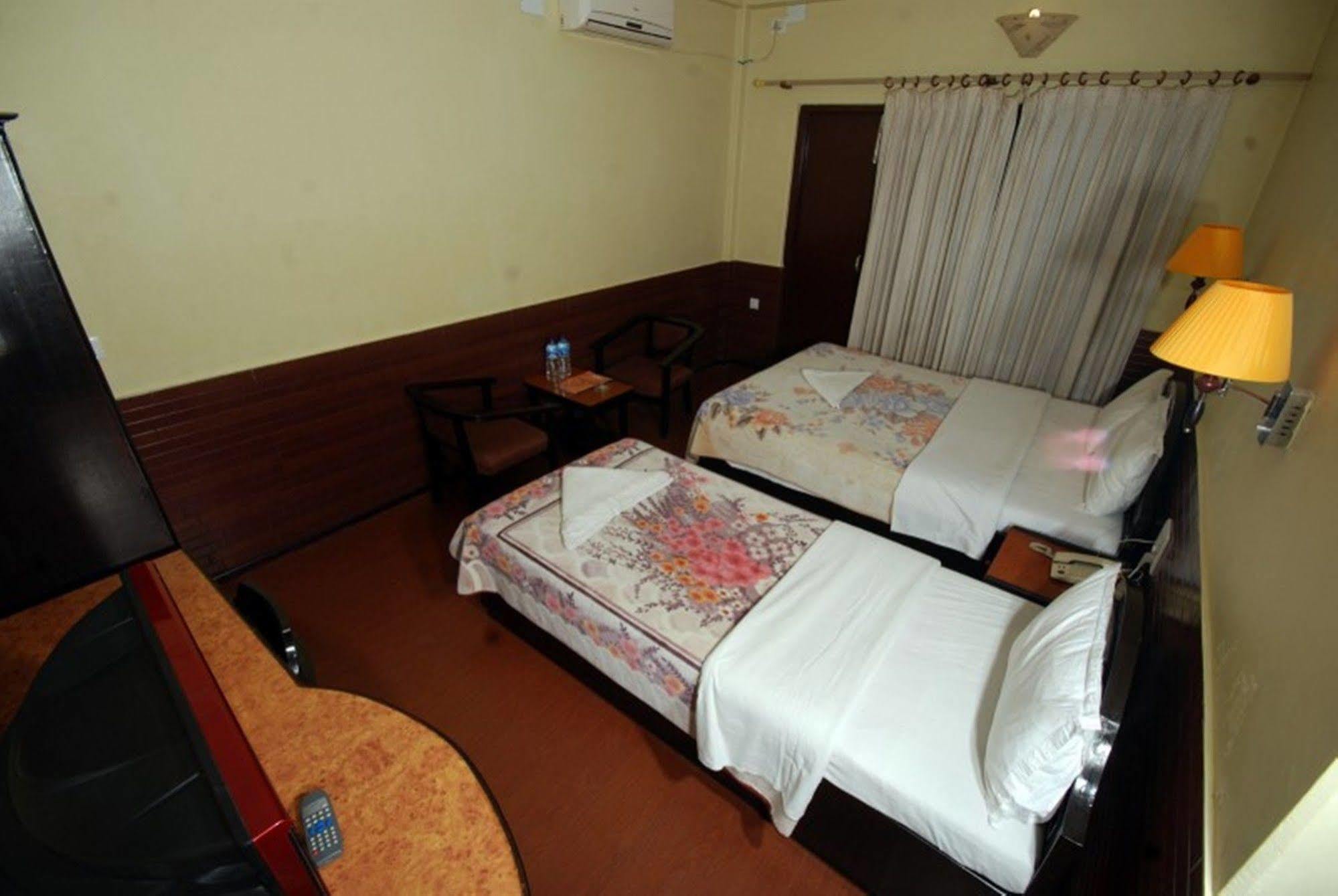Hotel Trip Pokhara Dış mekan fotoğraf